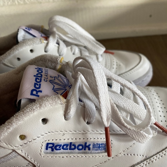 Classic Reeboks - Picture 6 of 10